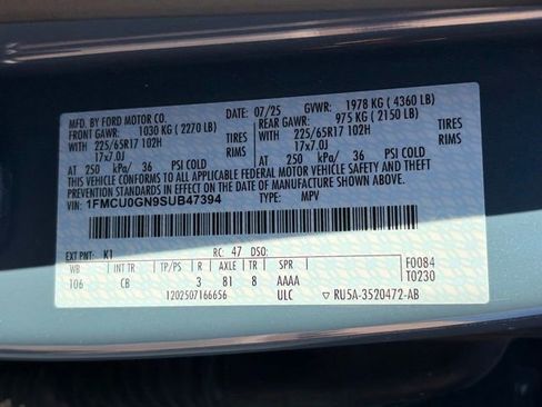 Used 2025 Ford Escape Active image 34