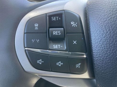 New 2026 Ford Explorer Active w/ Active Comfort Package image 11