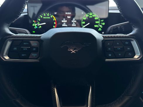 Used 2024 Ford Mustang GT RWD image 21
