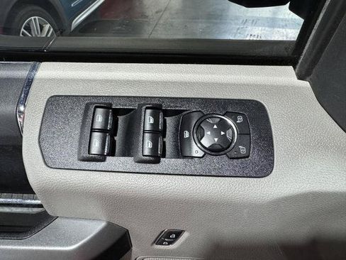 Certified 2020 Ford F150 XLT AWD/4WD image 27