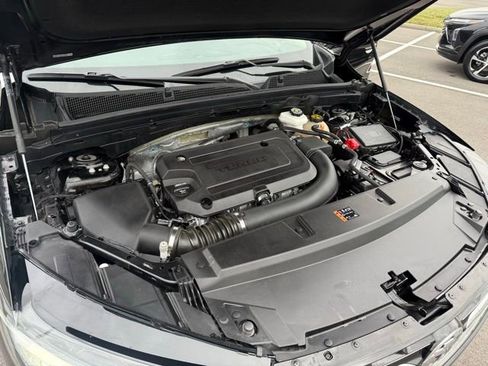 Used 2023 Buick Envision Essence w/ Sport Touring Package image 10