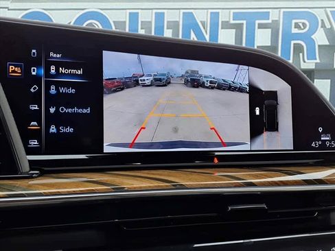 Used 2023 Cadillac Escalade Sport Platinum w/ LPO, ONYX Package AWD/4WD image 19