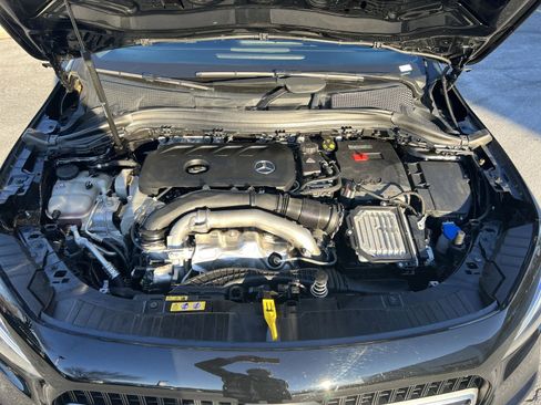 Used 2025 Mercedes-Benz GLA 250 4MATIC image 26