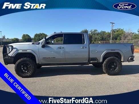 Used 2024 GMC Sierra 2500 AT4X AWD/4WD image 4