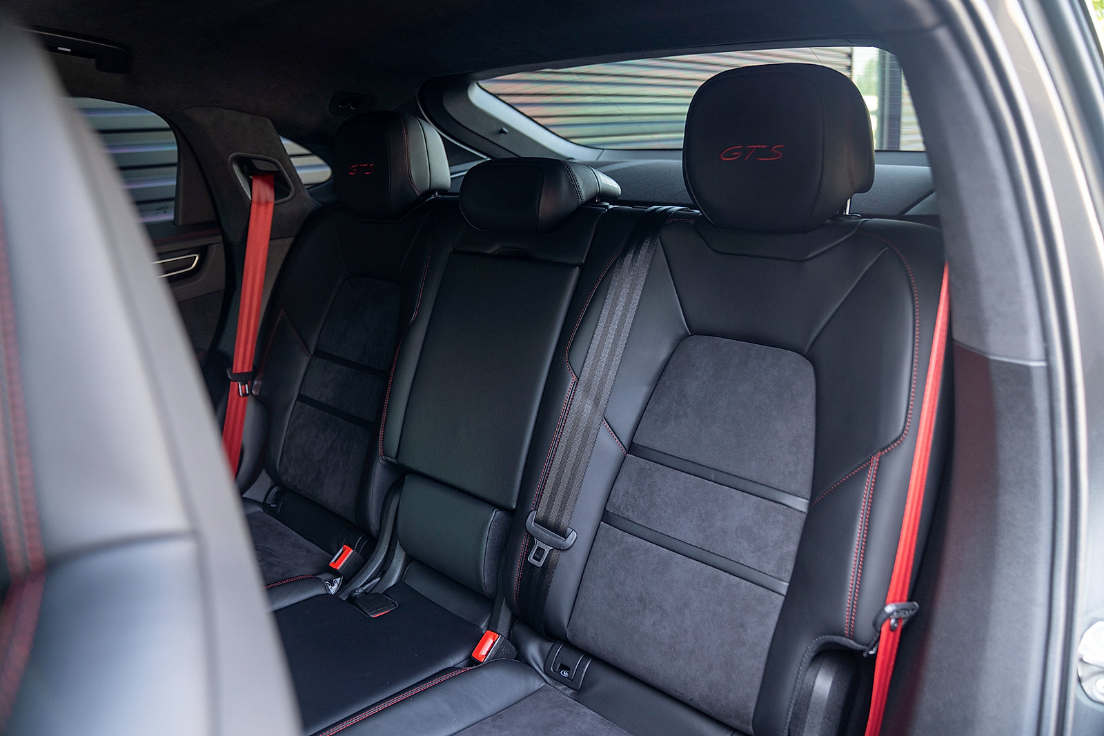 Certified 2023 Porsche Cayenne GTS AWD/4WD image 21