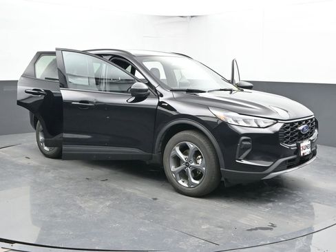 Used 2025 Ford Escape ST-Line image 33