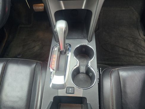 Used 2013 GMC Terrain SLT image 29