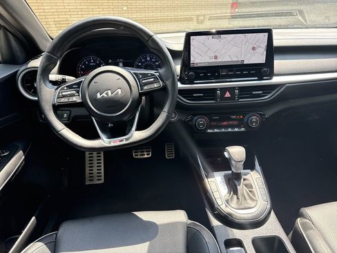 Used 2022 Kia Forte GT-Line w/ GT-Line Premium Package FWD image 12