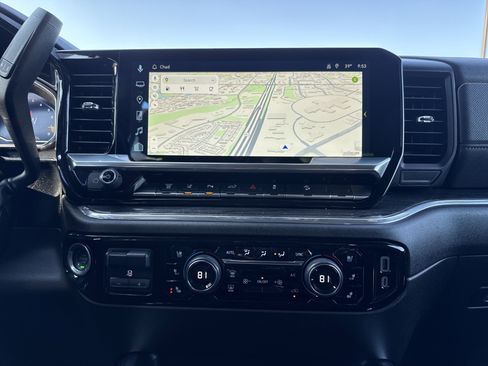 Used 2024 Chevrolet Silverado 2500 LTZ w/ LTZ Plus Package image 30