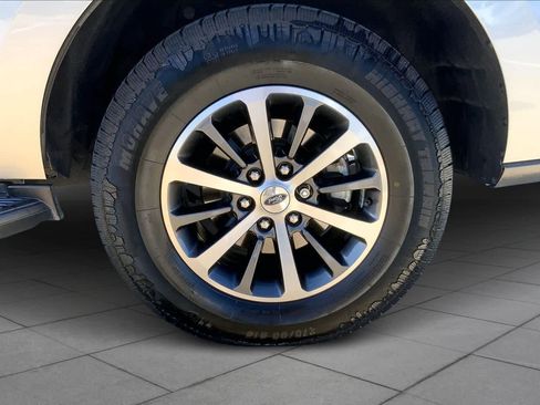 Used 2020 Ford Expedition XLT w/ Equipment Group 201A image 11