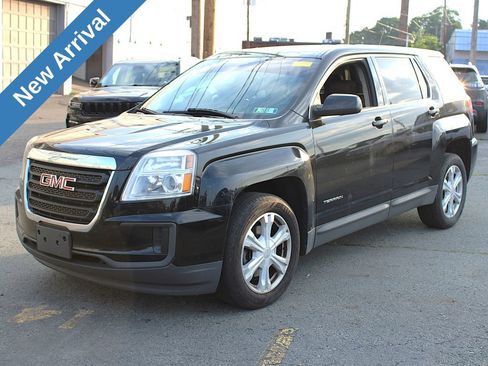 Used 2017 GMC Terrain SLE AWD/4WD image 1