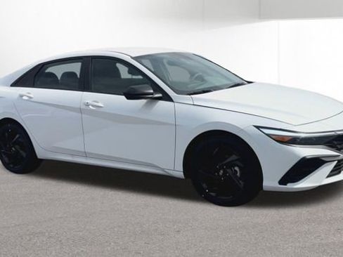 New 2026 Hyundai Elantra Sport FWD image 2