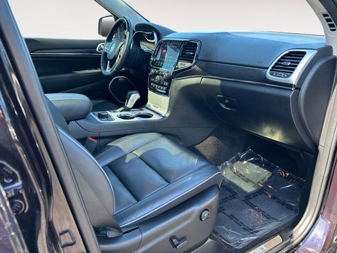 Used 2019 Jeep Grand Cherokee Summit w/ Platinum Series Group AWD/4WD image 26