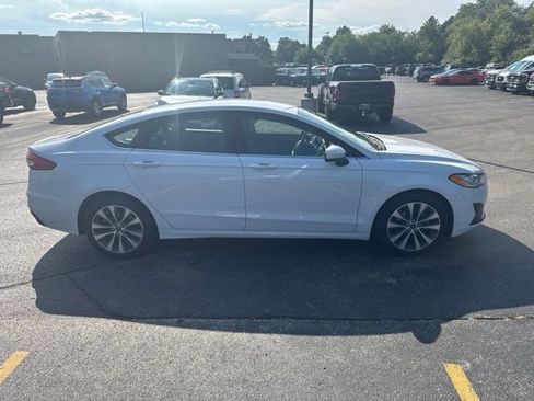 Used 2020 Ford Fusion SE AWD/4WD image 6