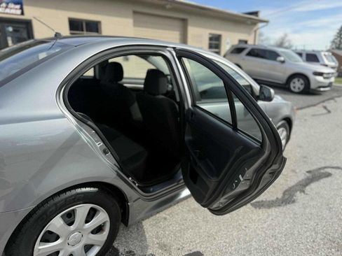 Used 2013 Mitsubishi Lancer ES image 18