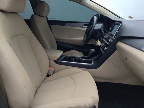 Used 2018 Hyundai Sonata SE FWD image 21