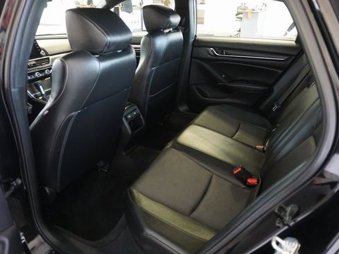 Used 2022 Honda Accord Sport image 19