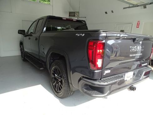 Certified 2023 GMC Sierra 1500 Elevation w/ LPO, Elevation Black Package AWD/4WD image 19