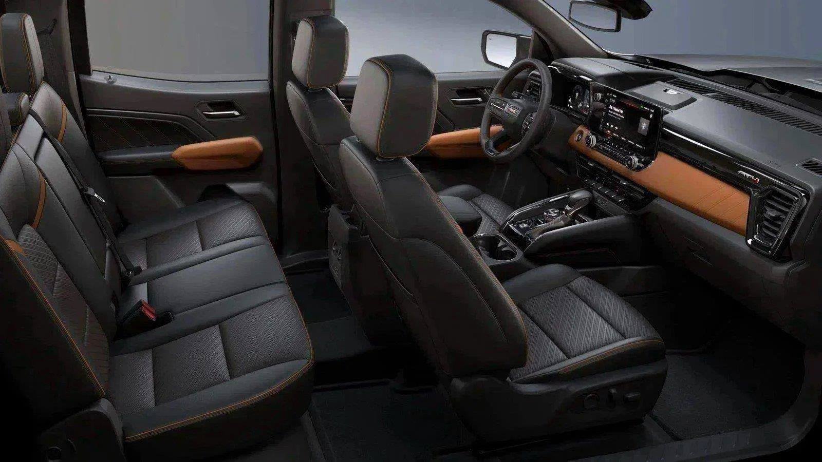 New 2026 GMC Canyon AT4 w/ Technology Plus Package AWD/4WD image 42