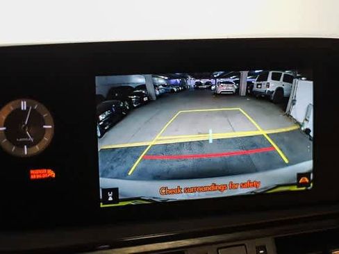 Used 2024 Lexus ES 350 w/ Premium Package image 25