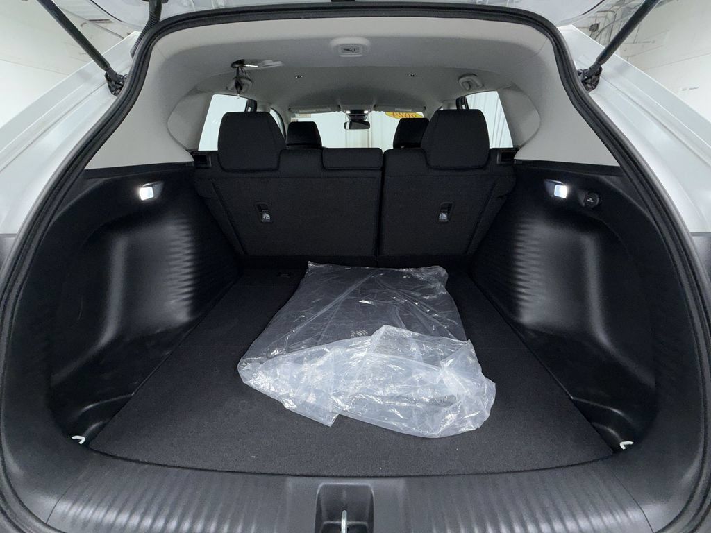 Certified 2024 Honda HR-V LX image 16