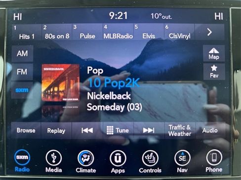 Used 2018 Chrysler Pacifica Touring-L Plus image 36