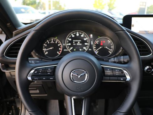 Used 2025 MAZDA MAZDA3 2.5 S Hatchback w/ Premium Pkg FWD image 15