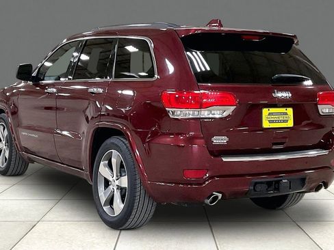 Used 2016 Jeep Grand Cherokee Overland AWD/4WD image 11