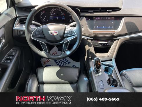 Used 2017 Cadillac XT5 Luxury FWD image 13