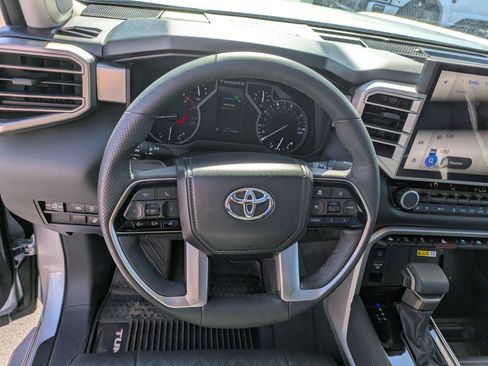 Used 2023 Toyota Tundra Limited image 16