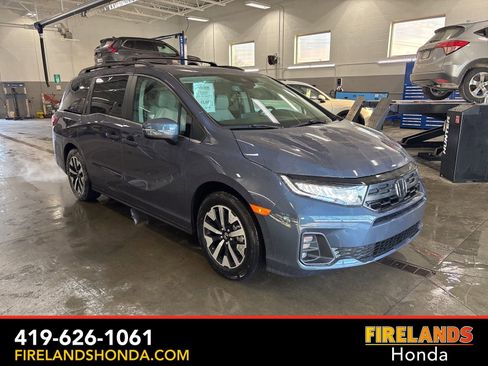 New 2026 Honda Odyssey EX-L image 3