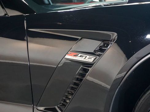Used 2017 Chevrolet Corvette Z06 RWD image 73
