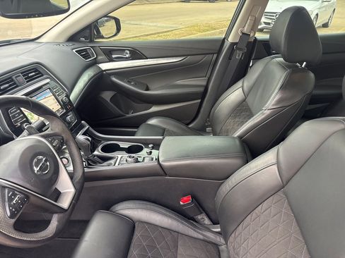 Used 2018 Nissan Maxima SR w/ Midnight Edition image 28