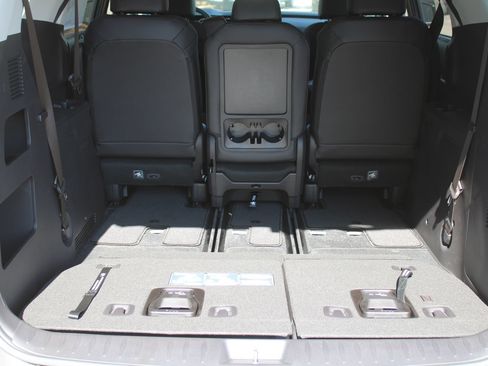 New 2026 Kia Carnival SX Prestige FWD image 13