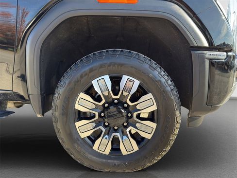 Used 2025 GMC Sierra 3500 Denali w/ Denali Reserve Package image 24