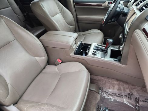 Used 2014 Lexus GX 460 image 14