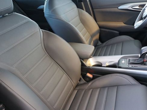 New 2025 Alfa Romeo Tonale w/ Premium Package image 39