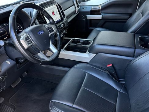 Used 2022 Ford F250 Lariat w/ Lariat Value Package image 9