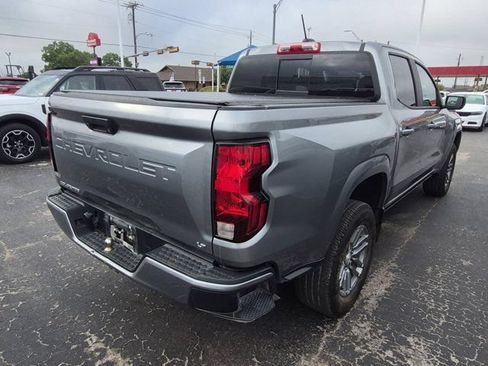 Used 2023 Chevrolet Colorado LT w/ LT Convenience Package II RWD image 3