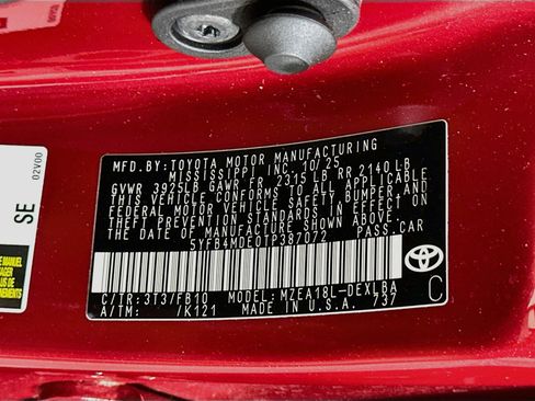 Used 2026 Toyota Corolla LE FWD image 12