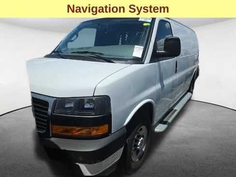Used 2025 GMC Savana 2500 w/ Driver Convenience Package RWD image 4