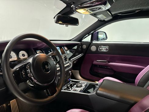 Used 2018 Rolls-Royce Wraith image 22