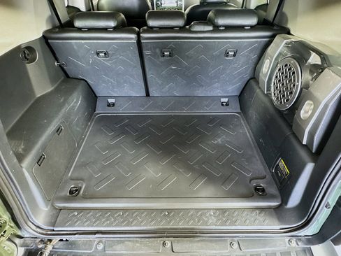 Used 2010 Toyota FJ Cruiser 4WD image 17