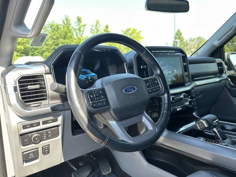 Used 2021 Ford F150 Lariat w/ FX4 Off-Road Package AWD/4WD image 16