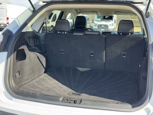 Certified 2024 Ford Edge SEL image 31