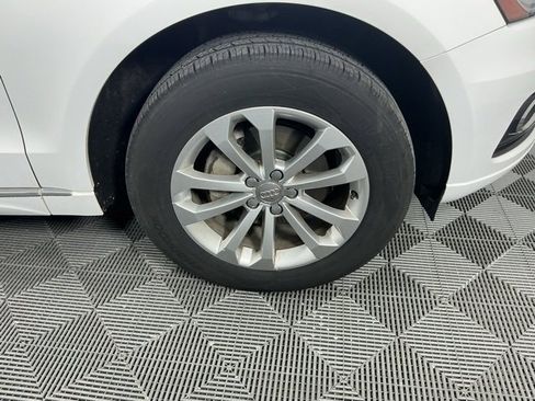 Used 2015 Audi Q5 2.0T Premium Plus w/ Technology Package image 15