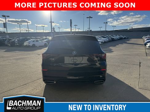 Used 2022 Acura MDX A-Spec image 6
