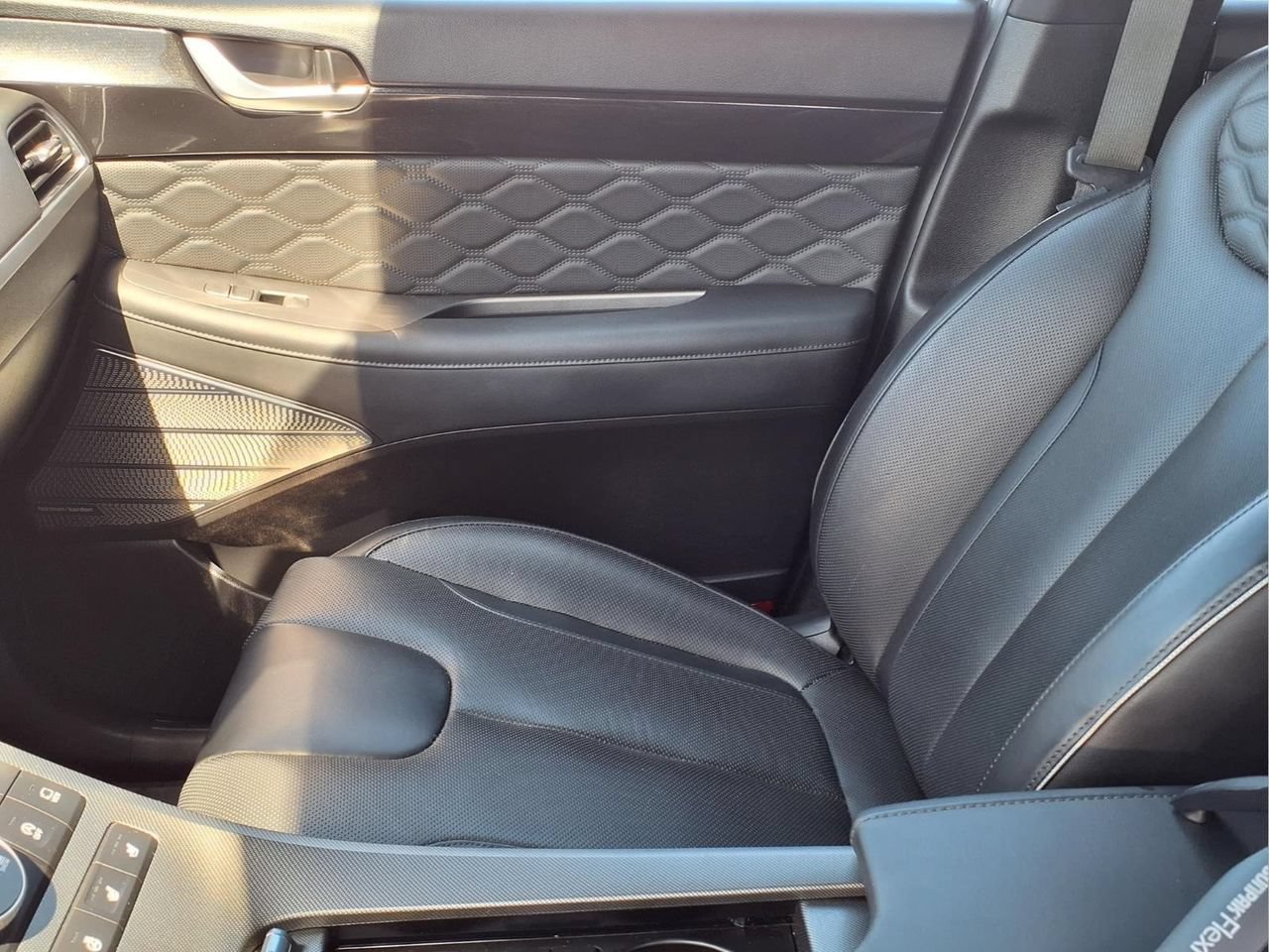 Used 2022 Hyundai Palisade Calligraphy w/ Cargo Package AWD/4WD image 15