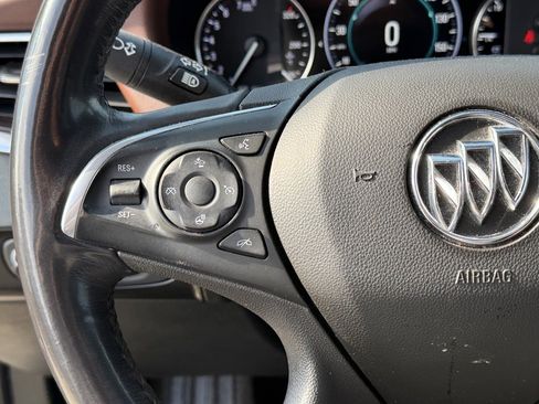 Used 2018 Buick Enclave Avenir w/ Avenir Technology Package image 15