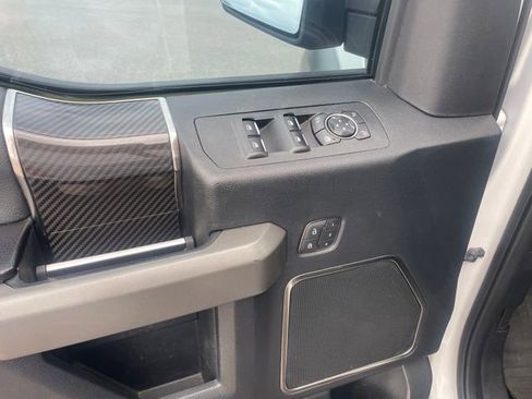 Used 2019 Ford F150 Raptor w/ Equipment Group 802A Luxury AWD/4WD image 12